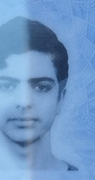 Acılı baba oğlunun cenazesine sarılıp ağladı