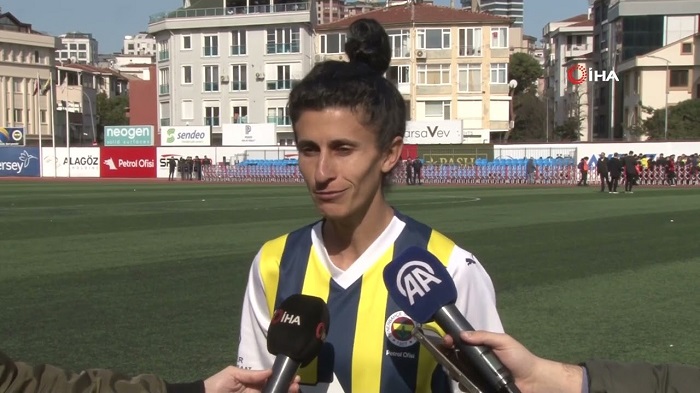 Yağmur Uraz: “İnşallah sezon sonunda gülen taraf olacağız”