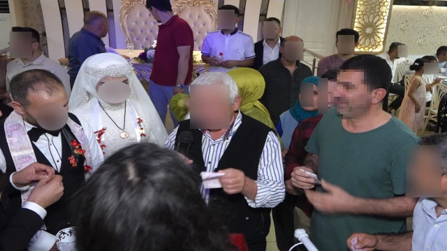 DAVETSİZ MİSAFİR TAKILARI ÇALDI