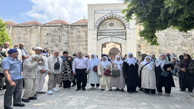 Mersin Tarsus’ta ilk hac kafilesi uğurlandı