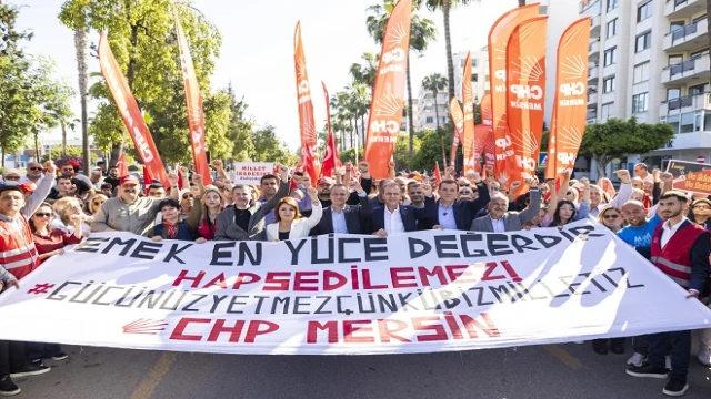 SEÇER: “EMEKÇİ KARDEŞLERİMİZE KARŞI ADALETLİ OLMAK ZORUNDAYIZ”