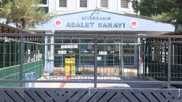 12 yaşındaki kız çocuğunu kaçırdığı iddiasıyla tutuklanmıştı, ilk duruşmada tahliye edildi