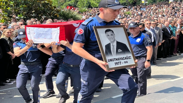 Başkan Zeyrek’e acı veda