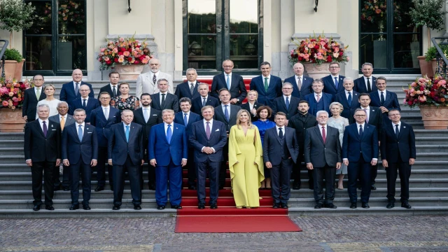 Cumhurbaşkanı Erdoğan, Hollanda Kralı ve Kraliçesi’nin ev sahipliğinde düzenlenen akşam yemeğine katıldı