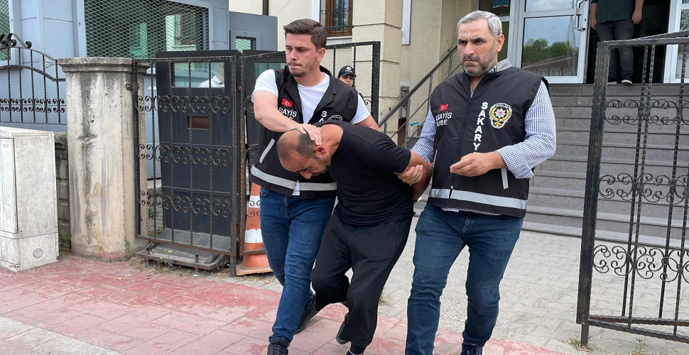 Eski eşini, tabancayla öldüren şüpheli adliyede