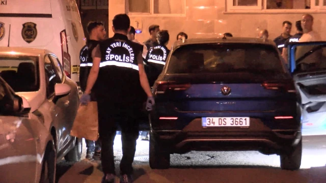Fatih'te otomobilin içinde, yanındaki kişinin silahlı saldırısına uğrayan sürücü öldü