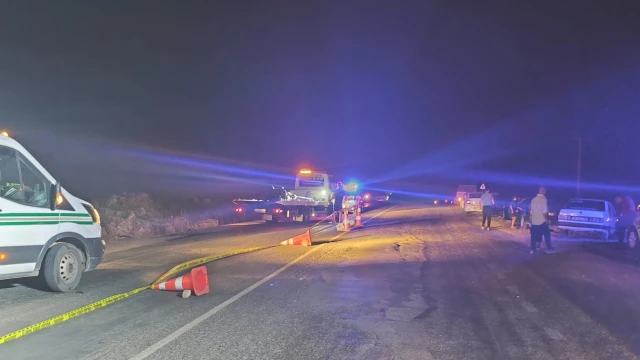 Gaziantep'te motosiklet devrildi: 2 ölü