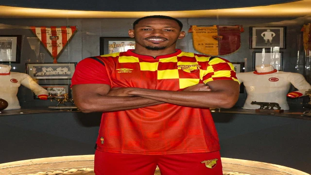 Göztepe'de ikinci imzayı Allan Godoi attı
