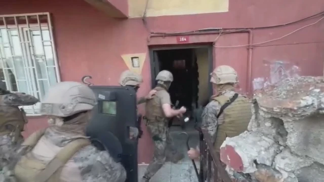 Gündoğmuş çetesine operasyon: 22 gözaltı