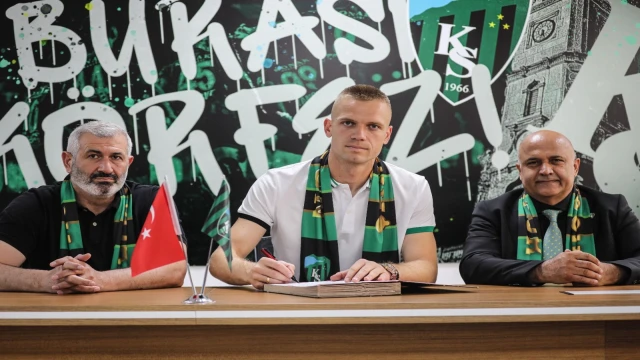 Kocaelispor, Jovanovic ile 2 yıllık sözleşme imzaladı