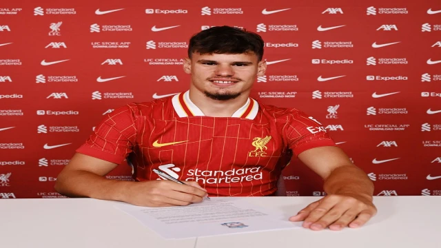 Liverpool, Milos Kerkez’i açıkladı
