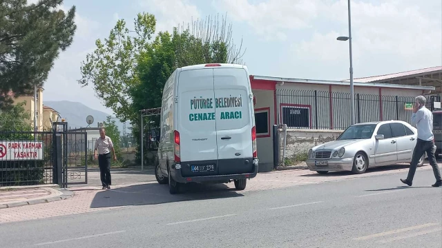 Malatya'da yol verme kavgasında amcası ve kuzenini vurdu