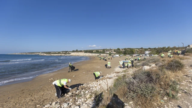 Mersin'de Çevre Haftası'nda anlamlı temizlik etkinliği
