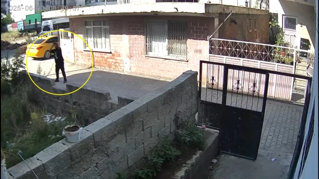 Taksi gasbedip, eve pompalı tüfekle ateş açan 2 şüpheli tutuklandı