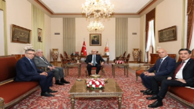 TBMM Başkanı Kurtulmuş, Dervişoğlu'nu kabul etti