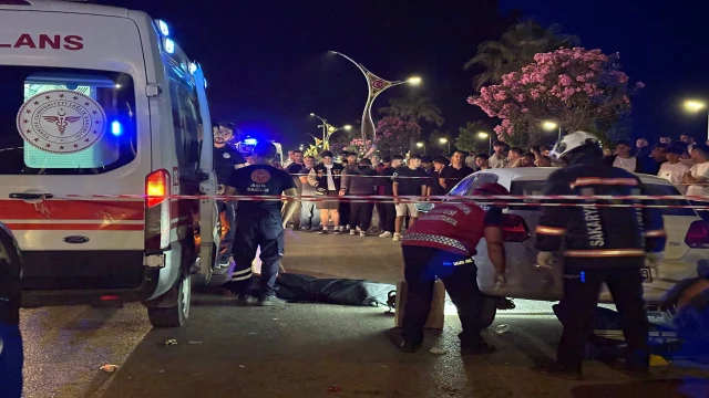 Yolun karşısına geçmeye çalışan yaya, otomobilin çarpmasıyla öldü