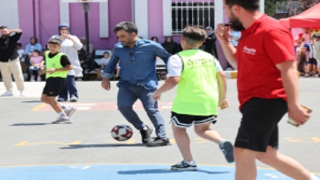 Bağcılar’da çocuklar yaz tatilini spor yaparak geçiriyor