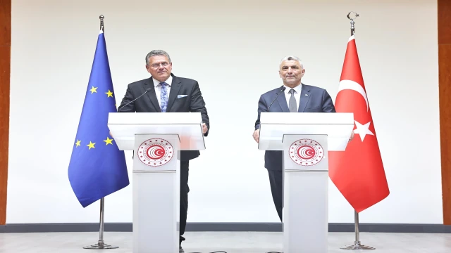 Bakan Bolat: Gümrük Birliği'nin güncellenmesi iki taraf için de zorunluluktur