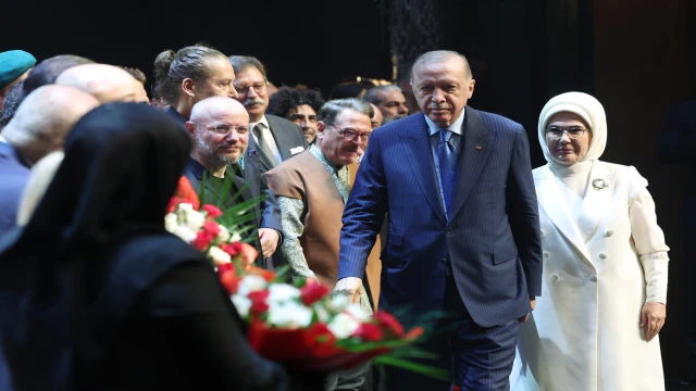 Cumhurbaşkanı Erdoğan, "En Uzun Gece" destanının ilk temsiline katıldı