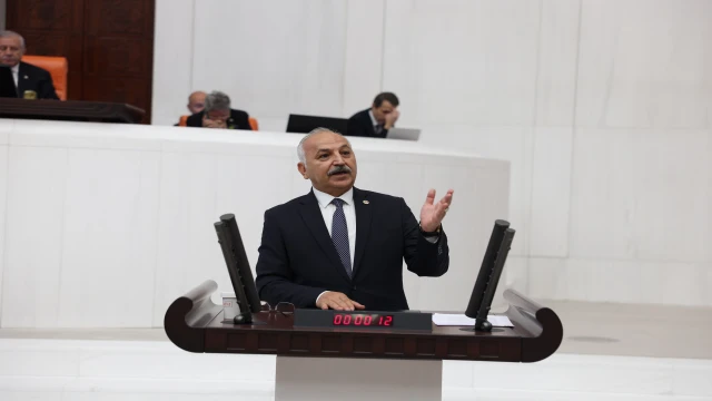 "Esnaf Biterse Sokaklar Biter"