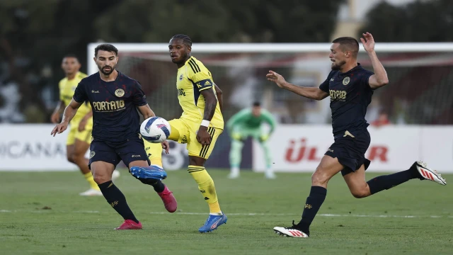Hazırlık maçı: UD Leiria: 0 - Fenerbahçe: 2