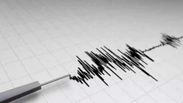 İstanbul'da 3,5 büyüklüğünde deprem meydana geldi