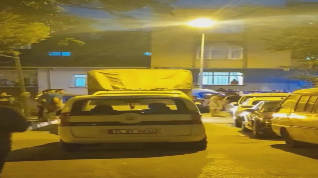 Küçükçekmece’de aynı anda 2 yaralamalı olay meydana geldi