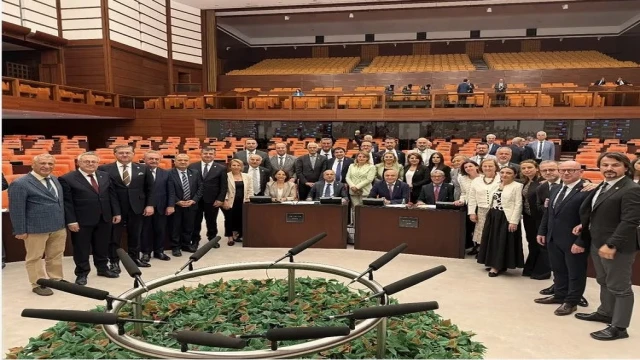 Meclis tatile girdi milletvekilleri fotoğraf çektirdi
