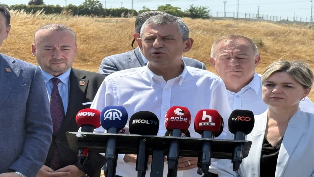 Özgür Özel'den ‘Terörsüz Türkiye Komisyonu' yorumu