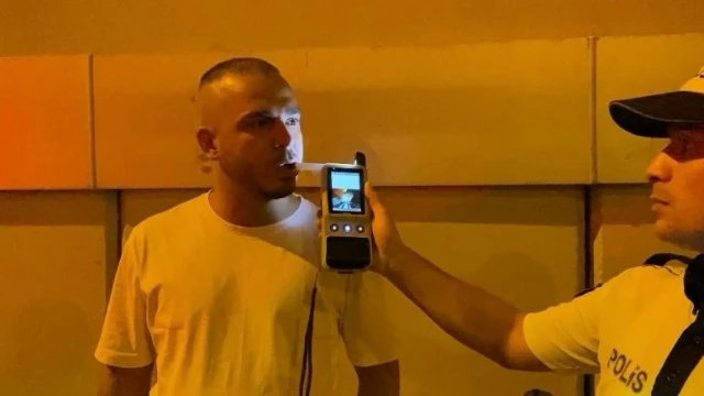Polis olacağını söyledi, ehliyetine 2. kez el konuldu