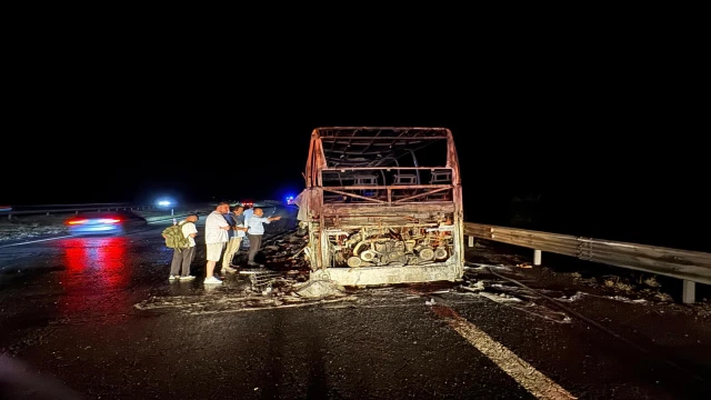 Ankara'da yolcu otobüsü yandı; 36 yolcu tahliye edildi