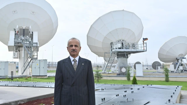Bakan Uraloğlu: Geleceğin uydularını Türksat Model Uydu Yarışması ile yetişen gençler tasarlayacak