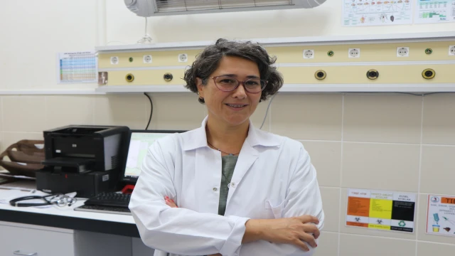 Doç. Dr. Gürler: Hayvanlar serinlesin diye bol su ile yıkamak yanlış