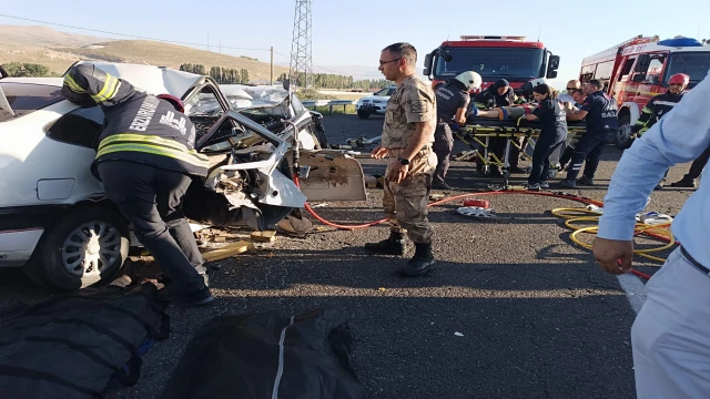 Erzurum’da şerit ihlali faciası: 4 ölü, 4 yaralı