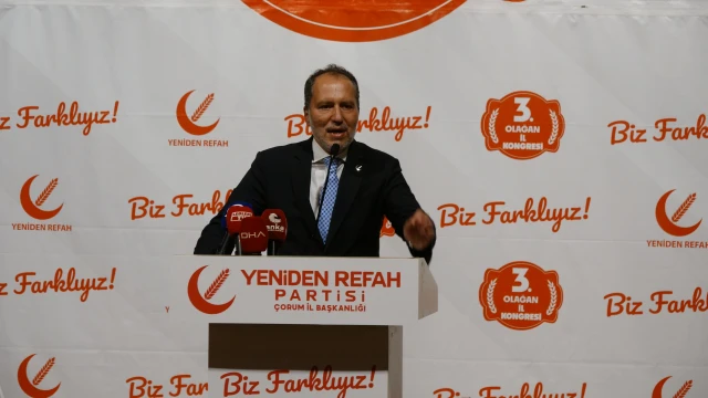 Fatih Erbakan: İktidarın yapacağı en büyük iyilik, vatandaşın önüne erken seçim sandığını koymak