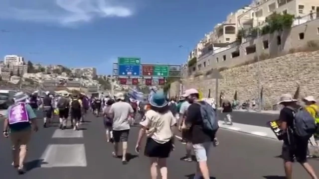 İsrail'de Gazze'deki esirlerin getirilmesi için protesto başladı