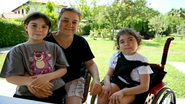 Kampanyası 361 günde tamamlanan SMA'lı Çağla, artık ayakta durabiliyor