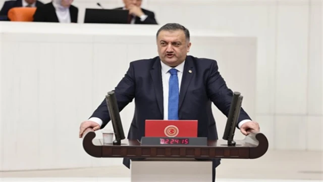 Karal: Arıların yok oluşu sadece bal kaybı değil, gıda zincirinin çöküşüdür