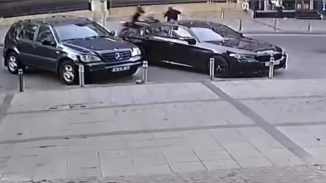 Motosikletiyle yayaya çarpan sürücü hayatını kaybetti