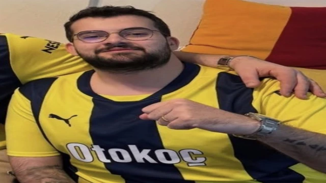Sosyal medya yayıncısı 'Jrokez', balkondan düşüp öldü
