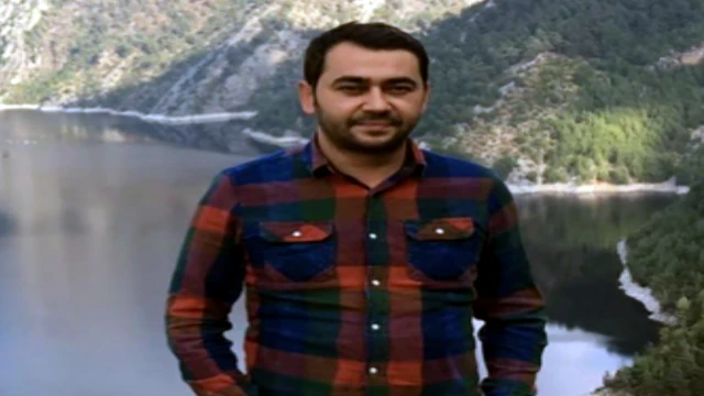 Tartıştığı 2 kişiden birini sopayla öldürüp, diğerini ağır yaraladı