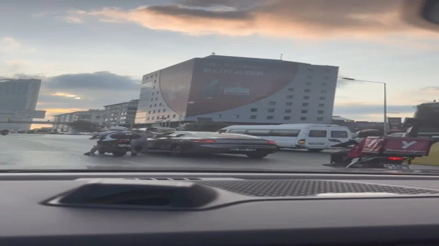 trafikte yumruklu saldırı kamerada