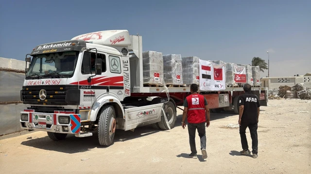 Türk Kızılay’dan Gazze’ye 165 TIR gıda yardımı