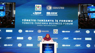 Tanzanya Cumhurbaşkanı Samia Suluhu Hassan: “Bütün kalbimle Türkleri Tanzanya’ya davet ediyorum”
