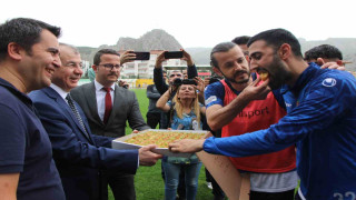 Vali Doruk’tan Amasyasporlu futbolculara moral desteği