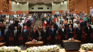 Cumhurbaşkanı Başdanışmanı Sertçelik, KAYÜ’de konferans verdi