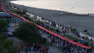 Samsun’da 1919 metrelik dev bayrakla yürüyüş düzenlendi